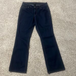 Ann Taylor size 6 curvy fit jeans